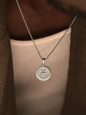 Men's Silver Pisces Pendant Necklace